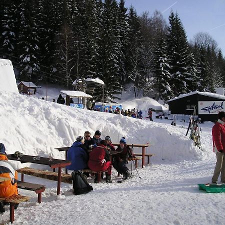 Hotel Penzion pod Paprskem Staré Město Esterno foto
